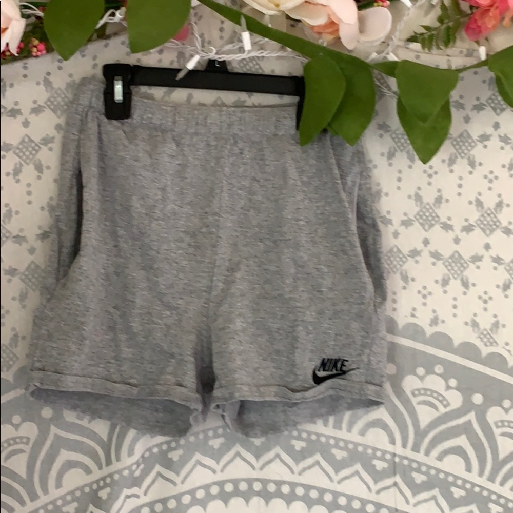 nike shorts